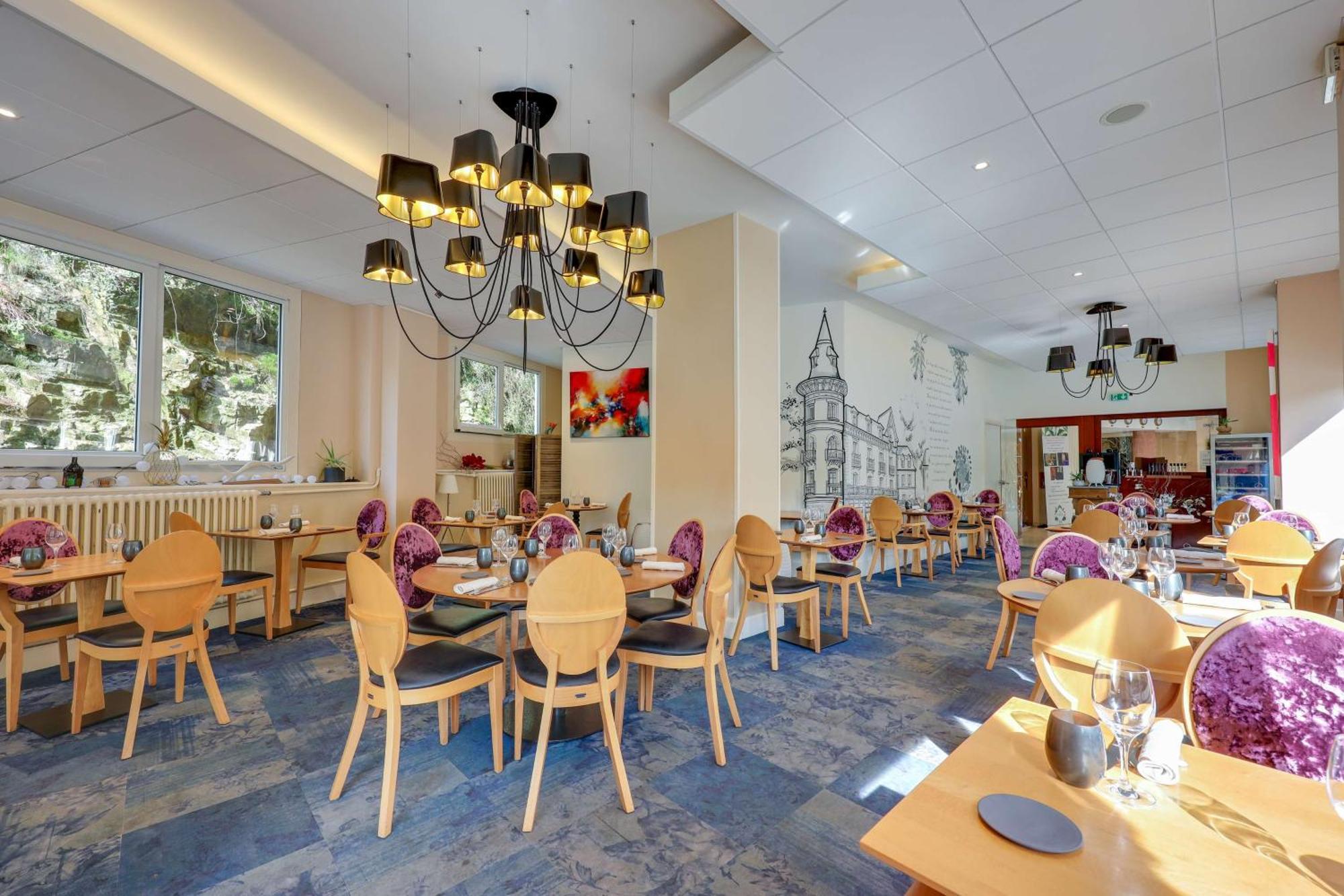 Brit Hotel & Spa Le Roc Au Chien Bagnoles de l'Orne Normandie Esterno foto