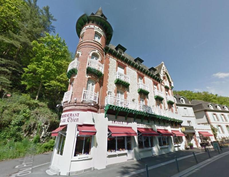 Brit Hotel & Spa Le Roc Au Chien Bagnoles de l'Orne Normandie Esterno foto